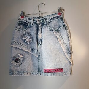 Vintage OUI denim skirt girls sz.30 /XS (24 in.waist)